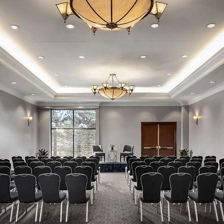 Sheraton Toronto Airport Hotel & Conference Centre Екстер'єр фото