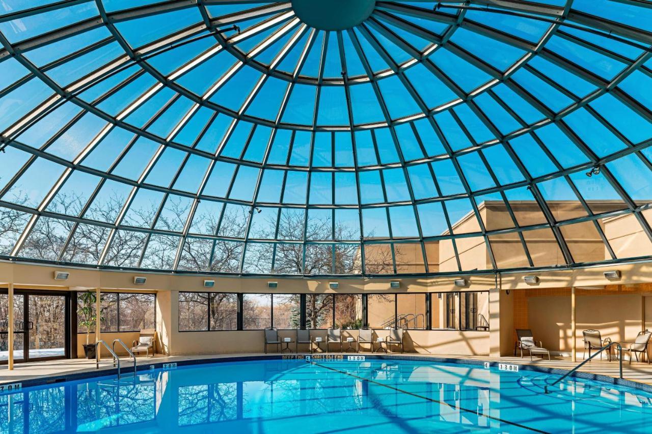 Sheraton Toronto Airport Hotel & Conference Centre Екстер'єр фото