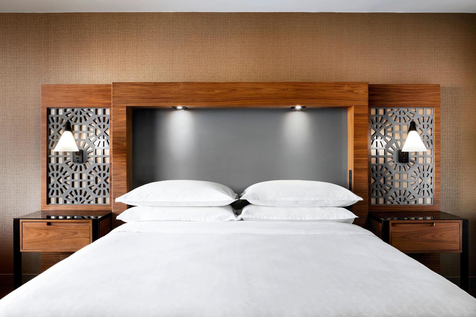 Sheraton Toronto Airport Hotel & Conference Centre Екстер'єр фото
