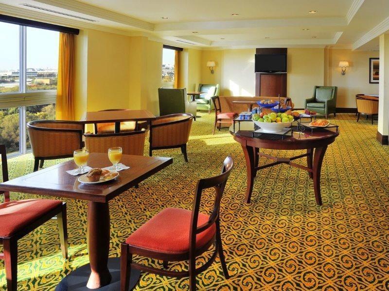 Sheraton Toronto Airport Hotel & Conference Centre Екстер'єр фото