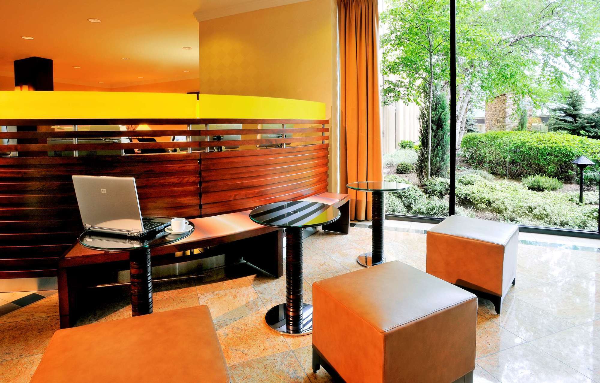 Sheraton Toronto Airport Hotel & Conference Centre Екстер'єр фото